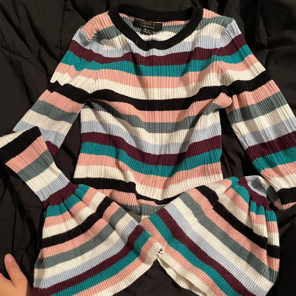 Forever 21 Bell Sleeve Shirt - Picture 2 of 5